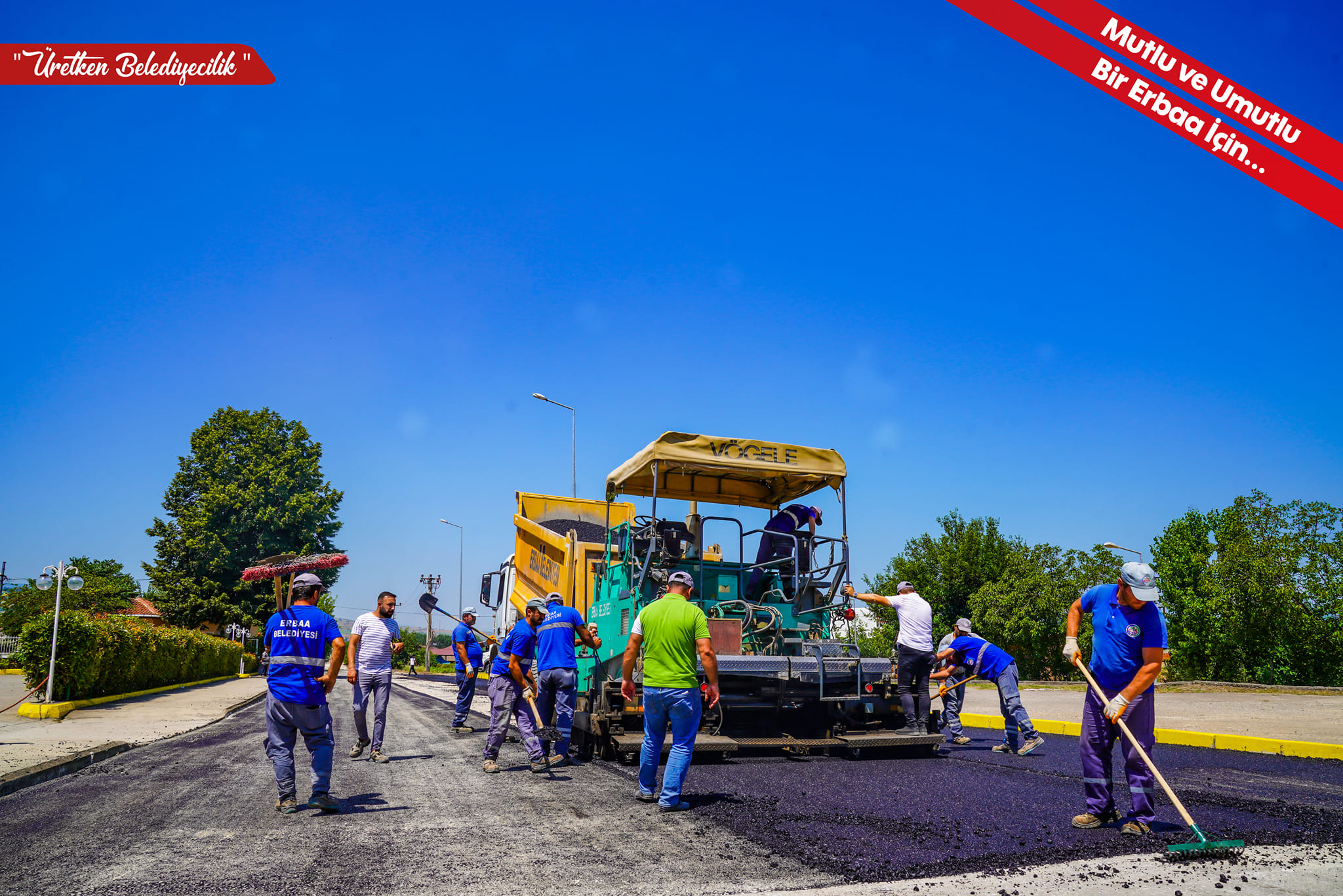 Caddelerimizi, Sokaklarımızı Modern Bir Görünüme Kavuşturmak İçin Ekiplerimiz Titizlikle Çalışıyor.