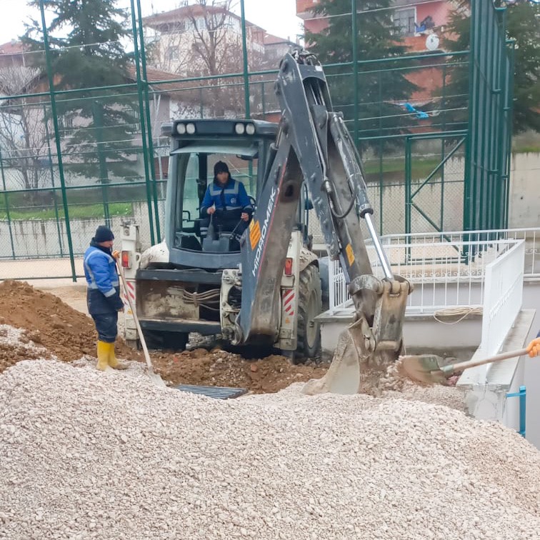 Yunus Emre Mahallesi'nde Yağmur Suyu Drenaj Sistemi Hattını İnşa Ettik.