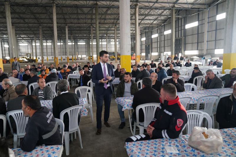 Şehrimize, Hemşehrilerimize Hizmet İçin Omuz Omuza Çalıştığımız Personellerimizle Buluşup Hasbihal Ettik.