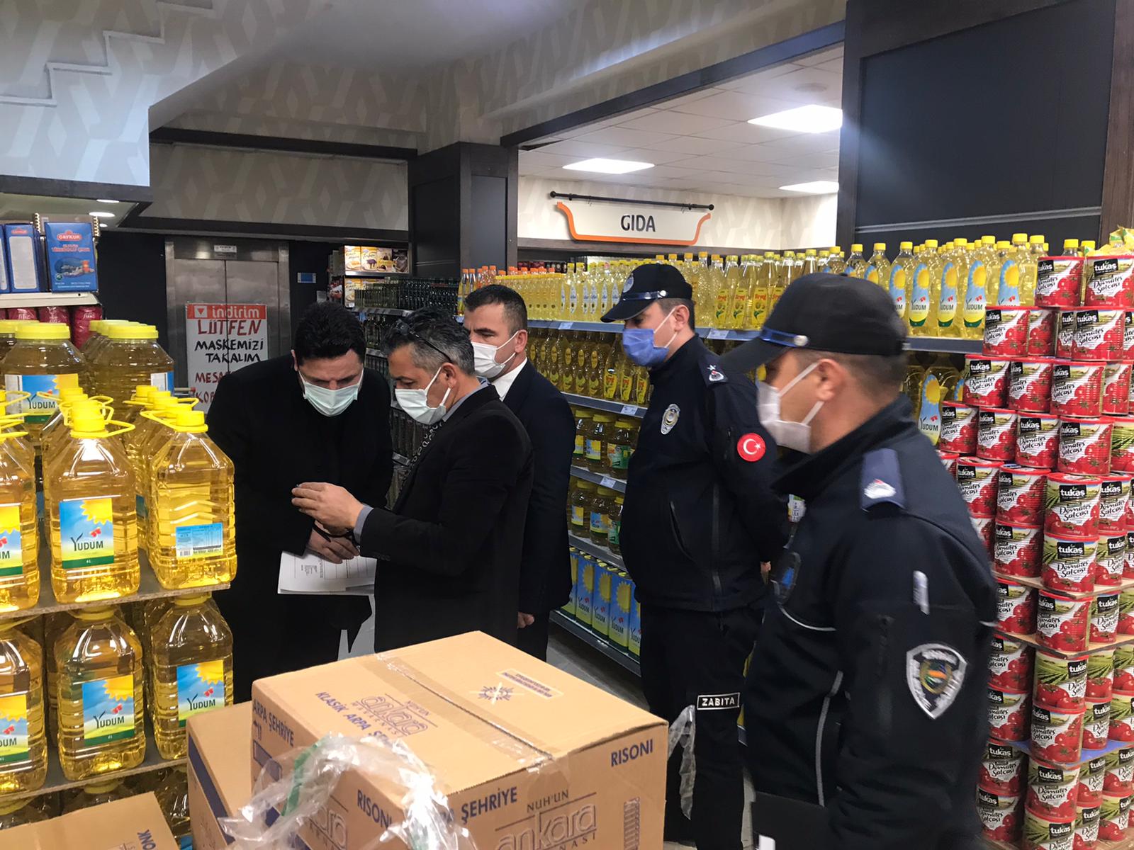 Zabıta ekiplerimiz etiket ve fahiş fiyat denetimi yaptı