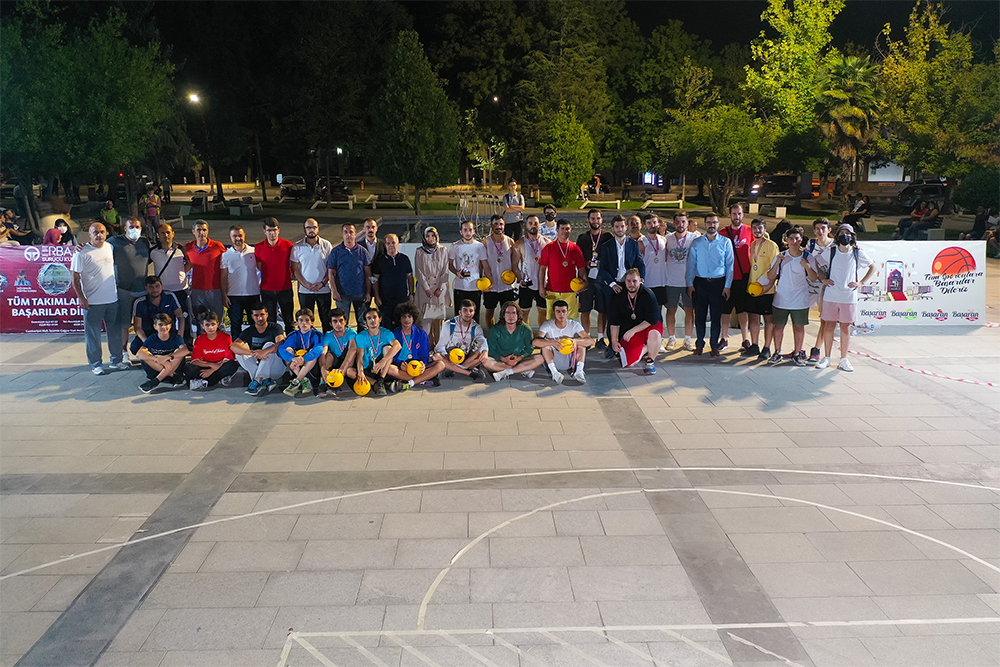 Sokak Basketbolu Turnuvası Sona Erdi